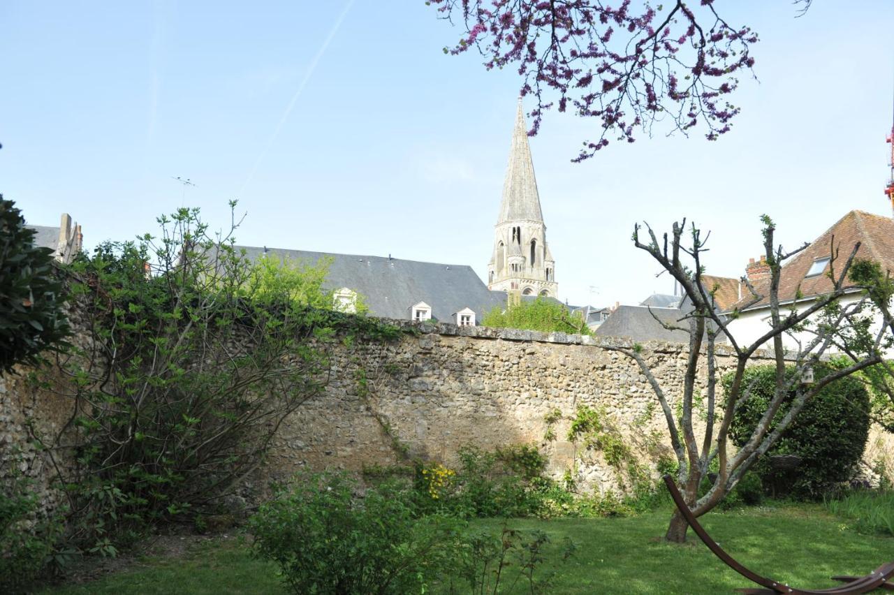 Vendome Au Bord Du Loir住宿加早餐旅馆 外观 照片