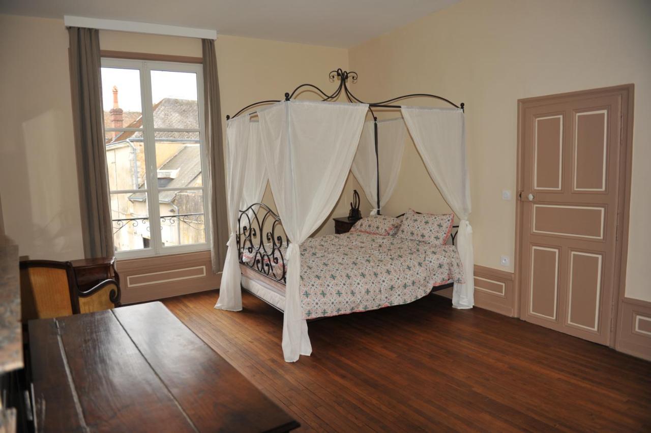 Vendome Au Bord Du Loir住宿加早餐旅馆 外观 照片